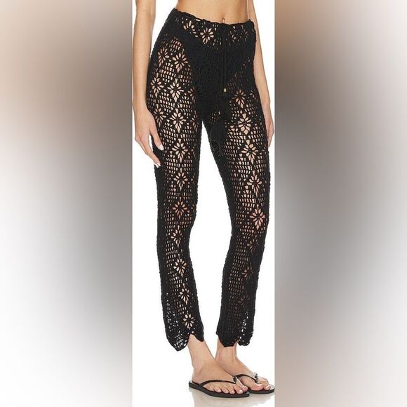 Tularosa Tulum Pant in black - Picture 2 of 3